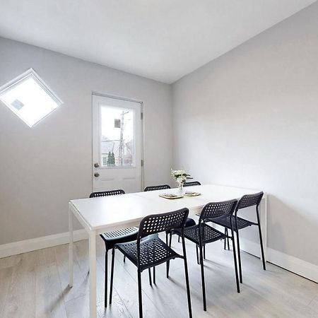 Three Bedroom In ฮามิลตัน ภายนอก รูปภาพ